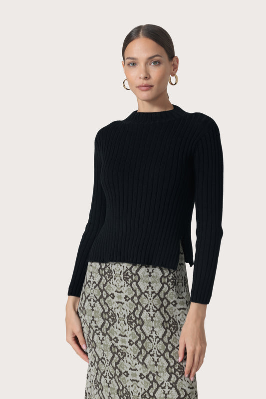 Cropped Sweater - Black