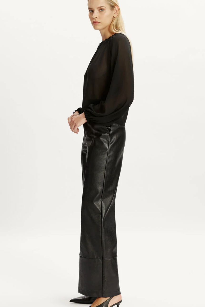 Landen Relaxed Blouse - Black