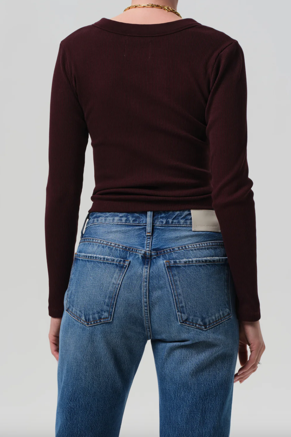 Varra Henley- Mahogany