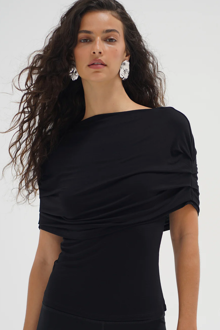 Rylie Shawl Top - Black