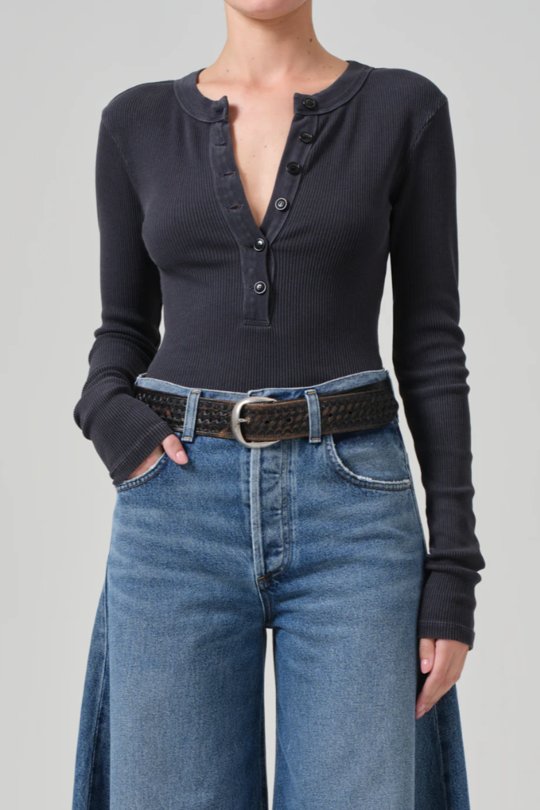 Vara Henley