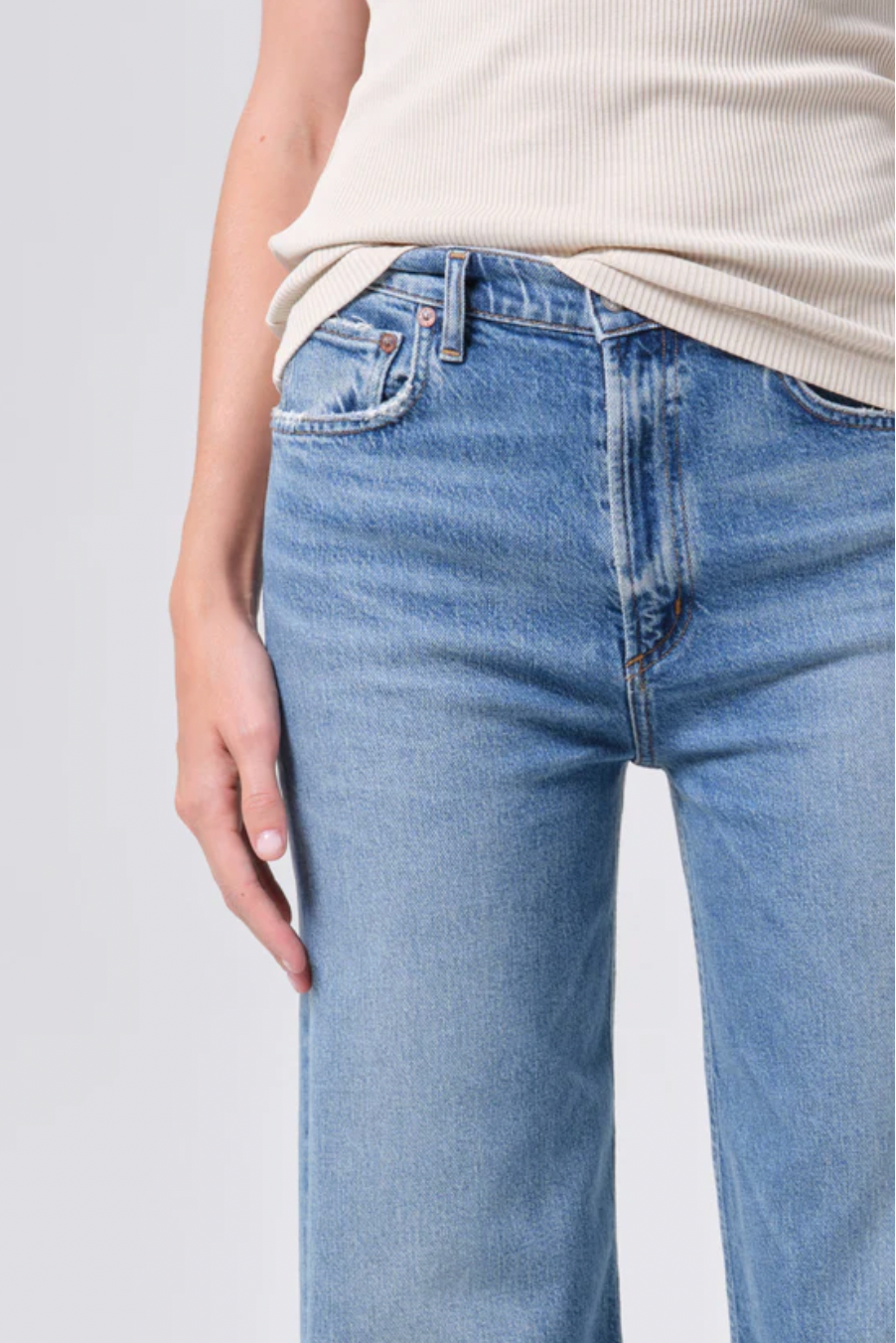 Ren Jean 32" (Weightless Stretch)