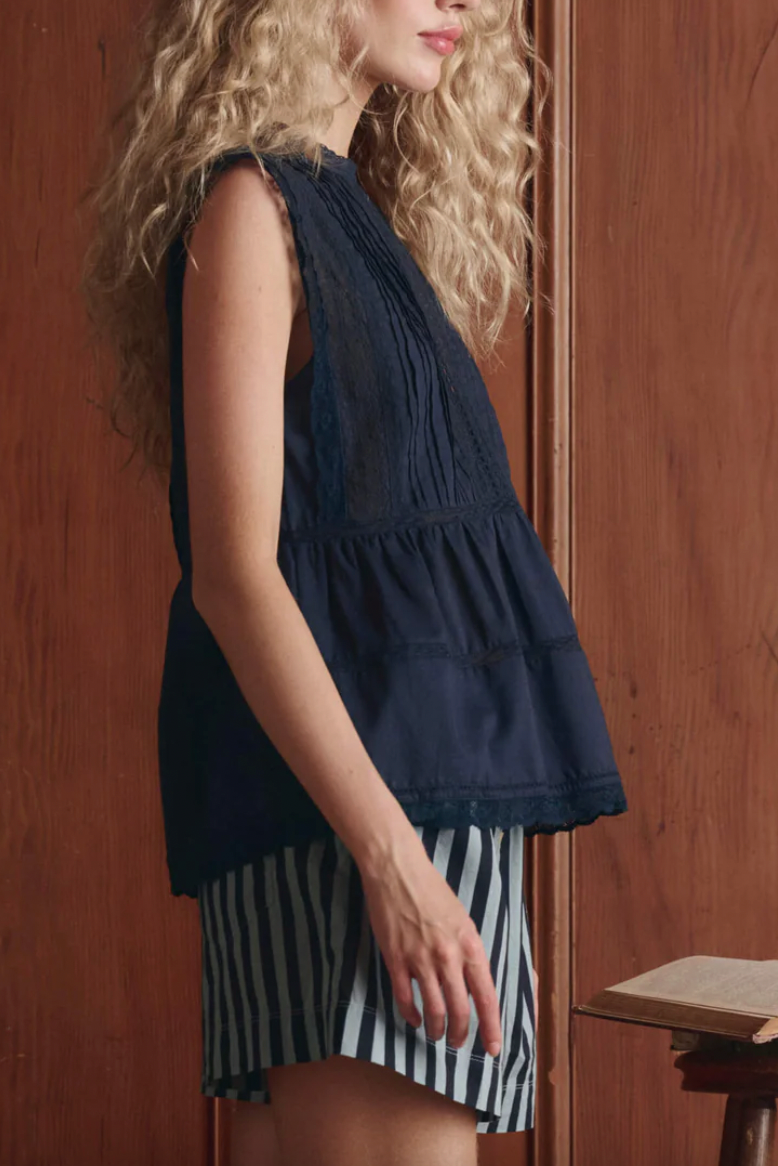 The Sonnet Top