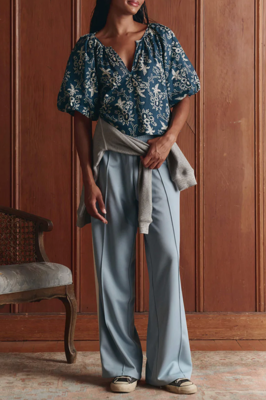 The Blythe Top