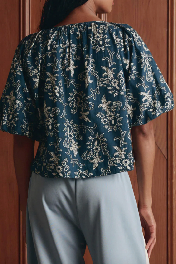 The Blythe Top