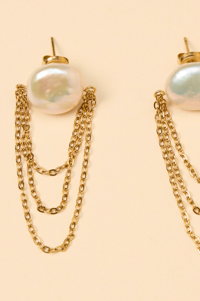 Larsen Earring - Pearl Stud Gold Chains