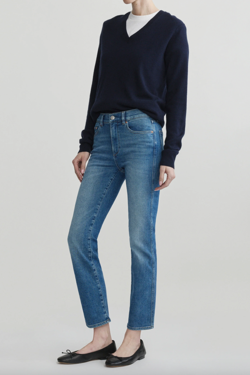 Mara Straight Mid Rise Instasculpt Ankle Jeans