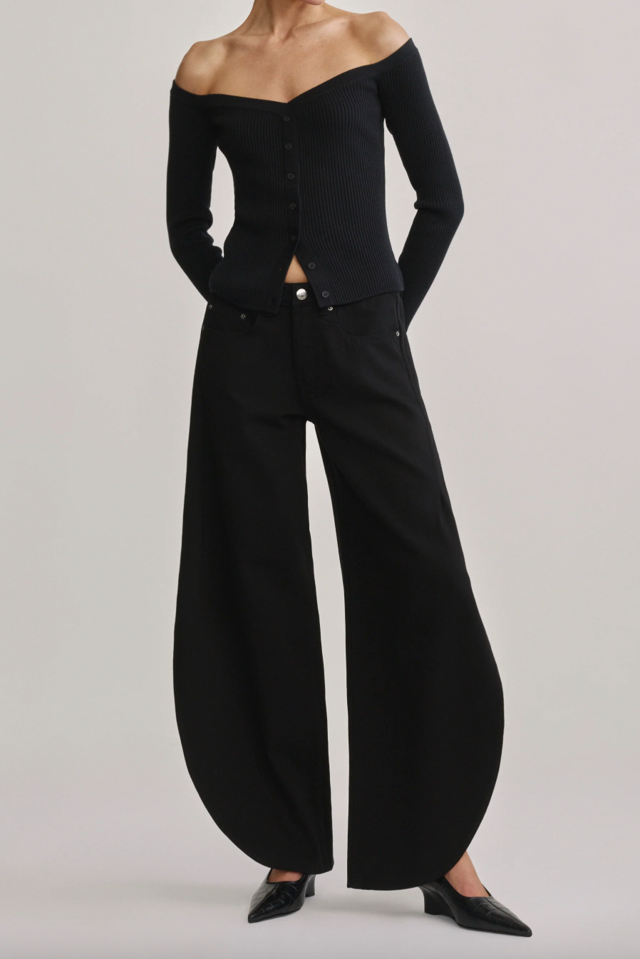 Rori Wide Barrel Mid-Rise 31.5" Jeans
