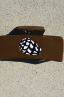 Lara Clip- Spotted Shell