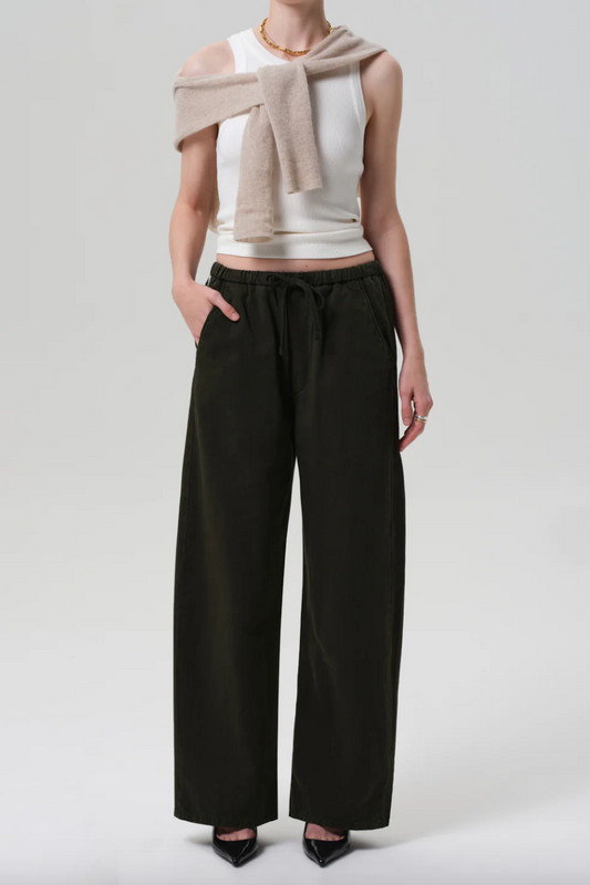 Aurora Pull on Pant in Moss