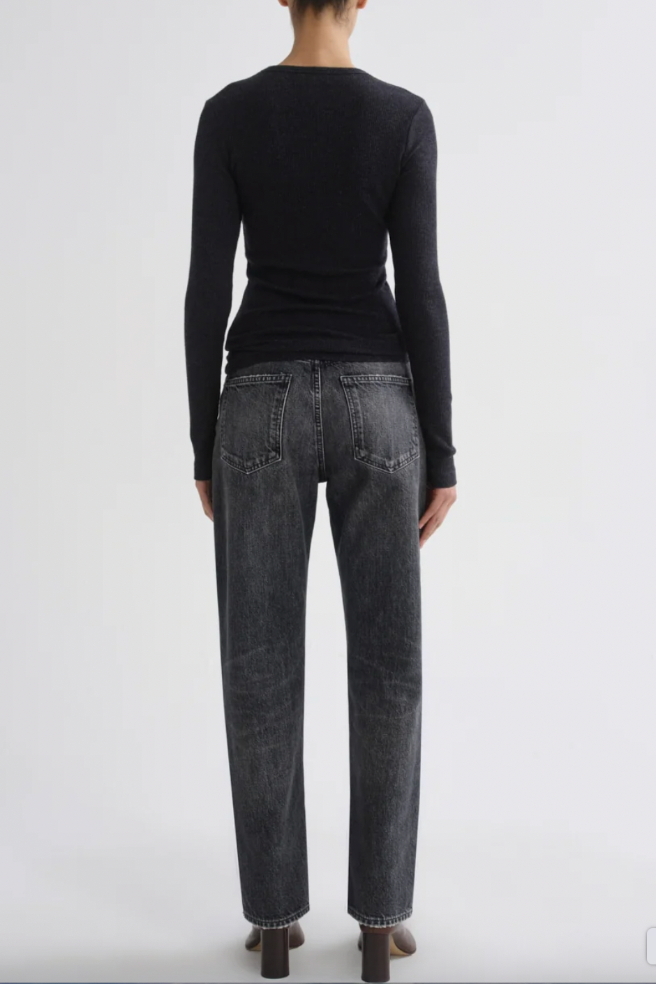Delphi Slim Tee